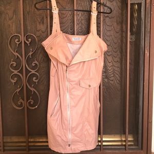 Mini dress (comes with a matching belt)